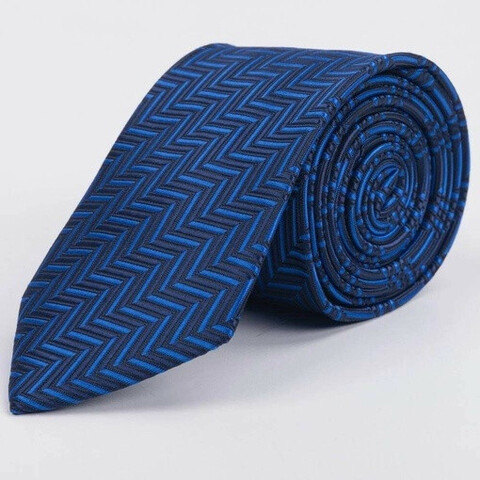 Синий галстук в аренду с фактурным голубым узором в елку для мужских костюмов
