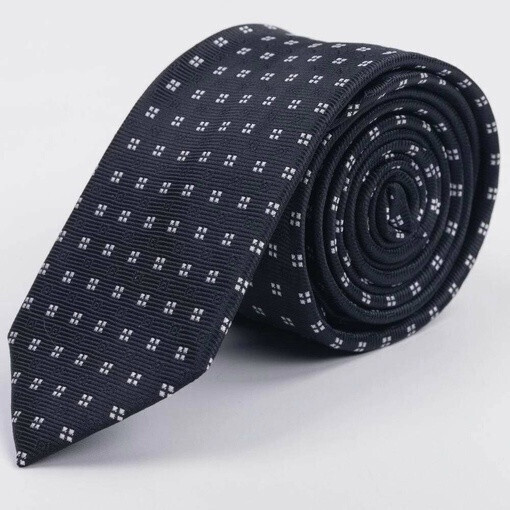 Арендовать черный галстук с белым узором для мужского костюма