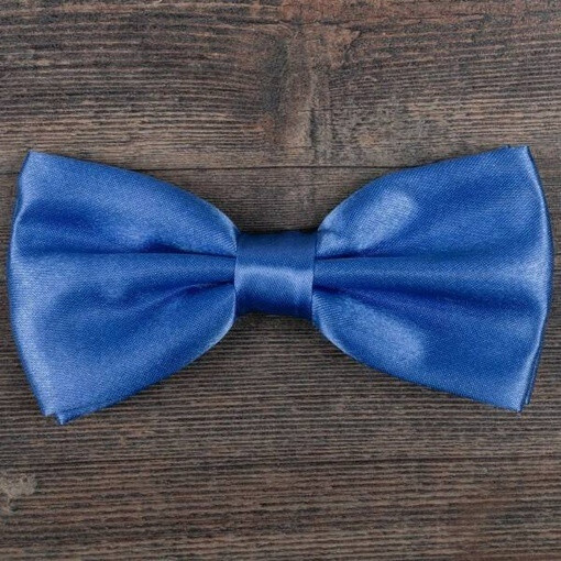 Прокат бабочки голубого цвета для мужских костюмов