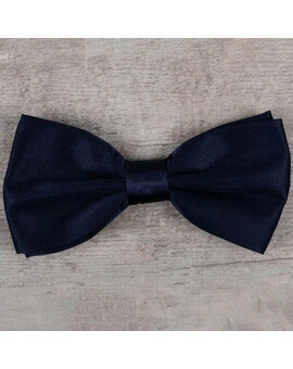 Прокат однотонной бабочки темно-синего цвета для мужских костюмов, изображение 1