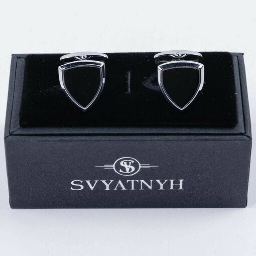 Аренда запонок с формой щита черного цвета для мужских костюмов