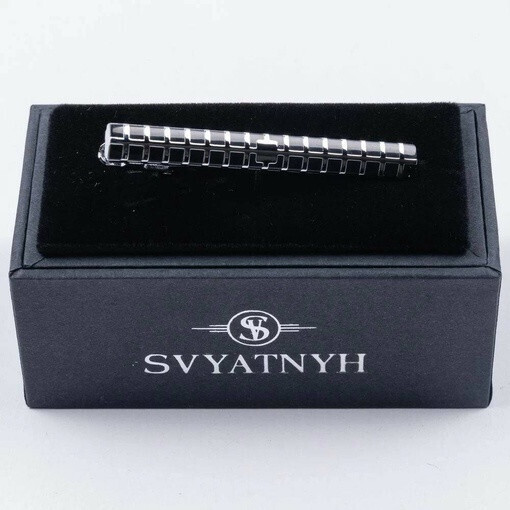 Аренда зажима черного цвета с гравировкой для мужских костюмов