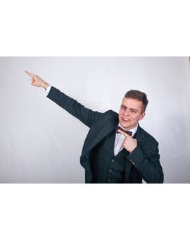 Мужской клетчатый костюм зелёного цвета в аренду, изображение 1