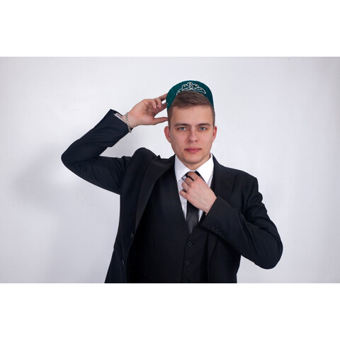 Прокат мужского костюма черного цвета. Классический черный костюм